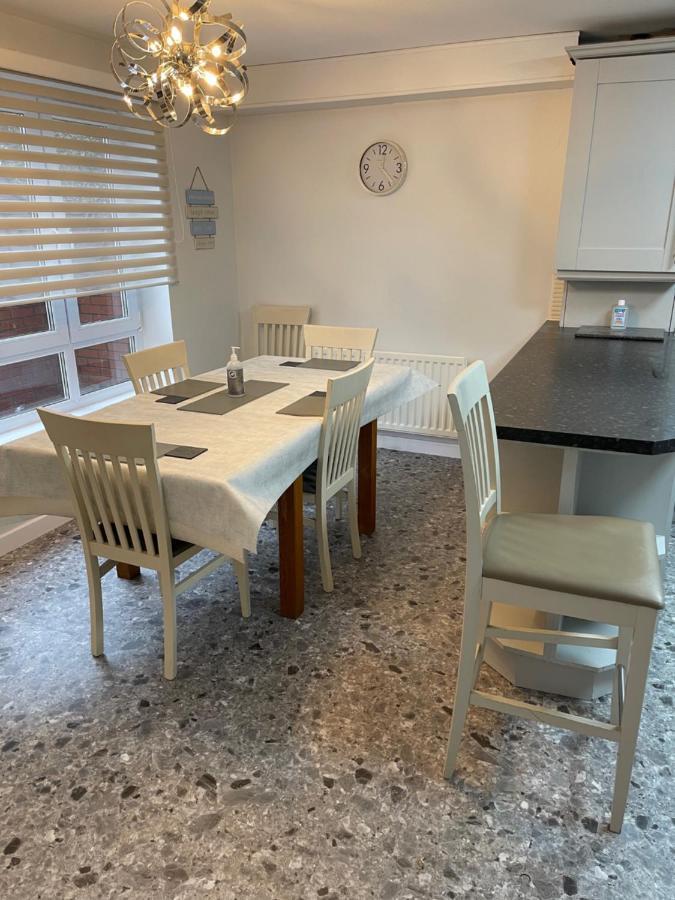 The Beeches - Serviced Duplex Apartment Sheffield Buitenkant foto